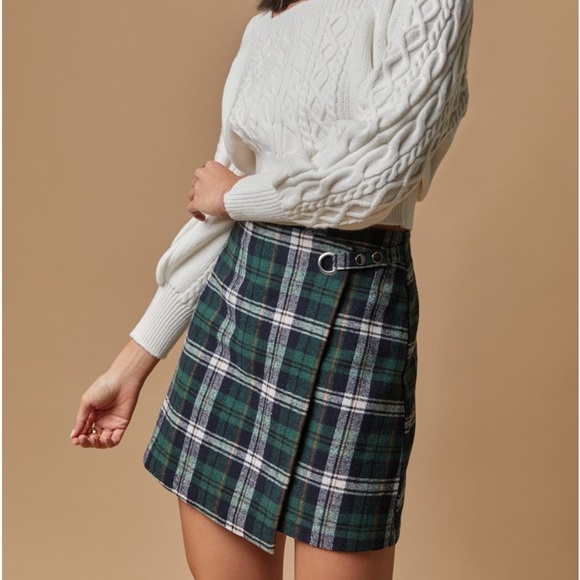 Blue Rain Dresses & Skirts - Francesca’s - Side Buckle Plaid Mini Skirt - M